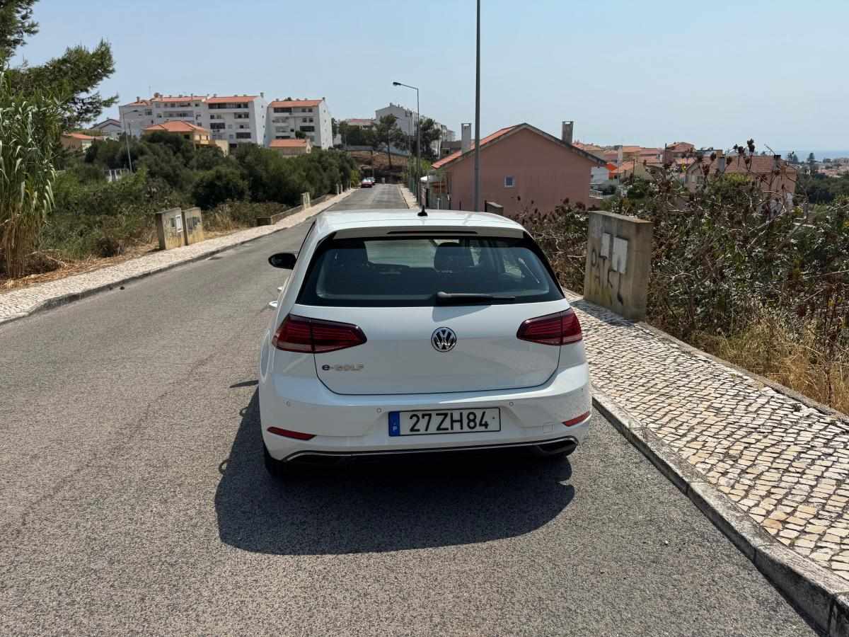 volkswagen-golf-e-golf-35-8-kwh-2019-eletrico