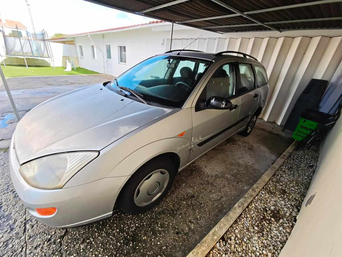 ford-focus-1-6-1999-gasolina-1596cc