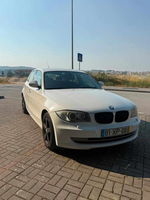 bmw-serie-1-116d-2011-diesel-1995cc