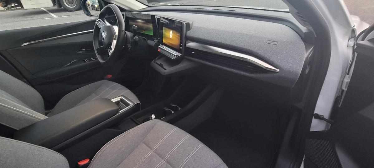 renault-megane-e-tech-ev40-2023-eletrico