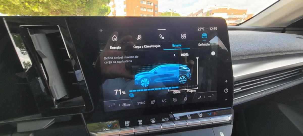 renault-megane-e-tech-ev40-2023-eletrico