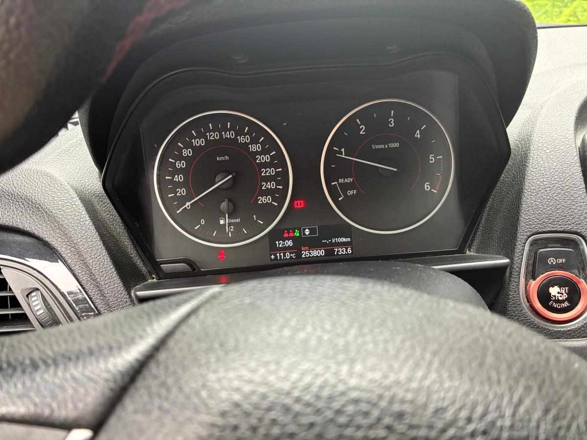 bmw-serie-1-116d-2013-diesel-1995cc