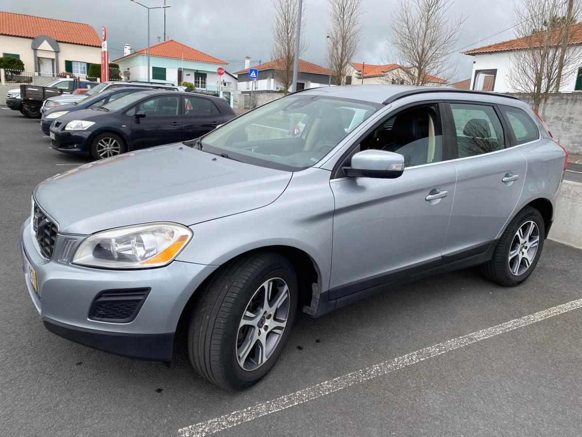 volvo-xc60-2-0-drive-2012-diesel-1984cc