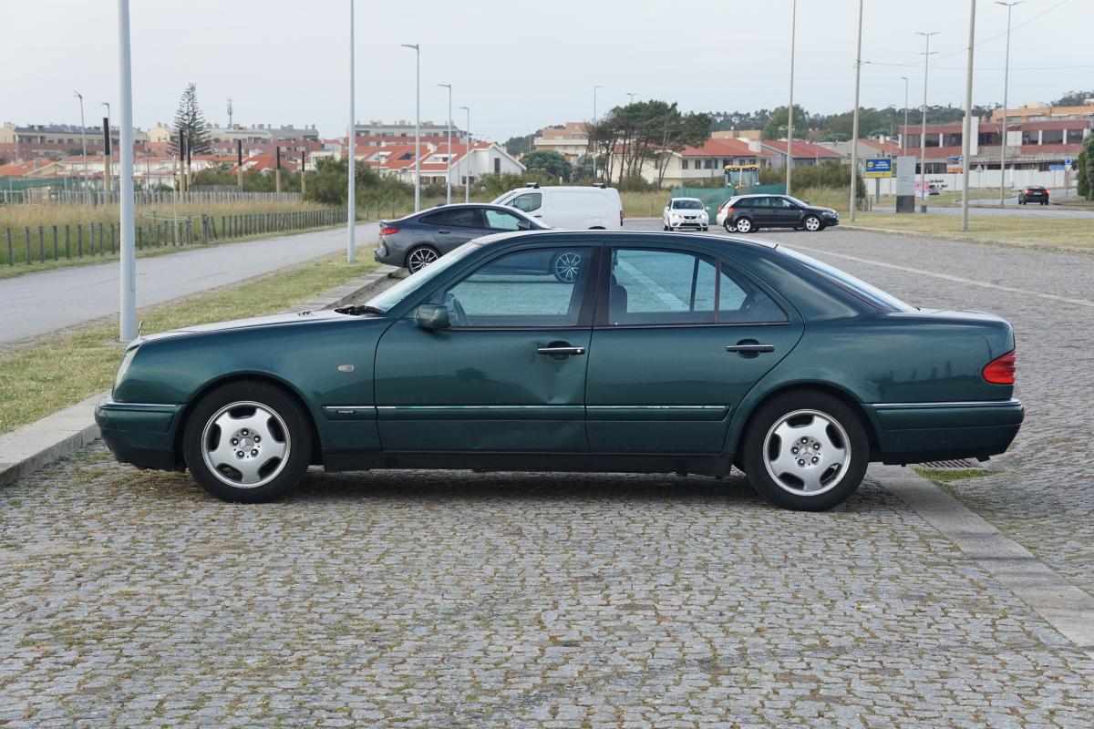 mercedes-benz-classe-e-e-220-cdi-1999-diesel-2151cc