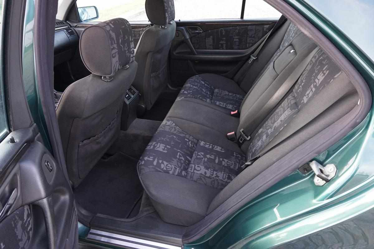 mercedes-benz-classe-e-e-220-cdi-1999-diesel-2151cc