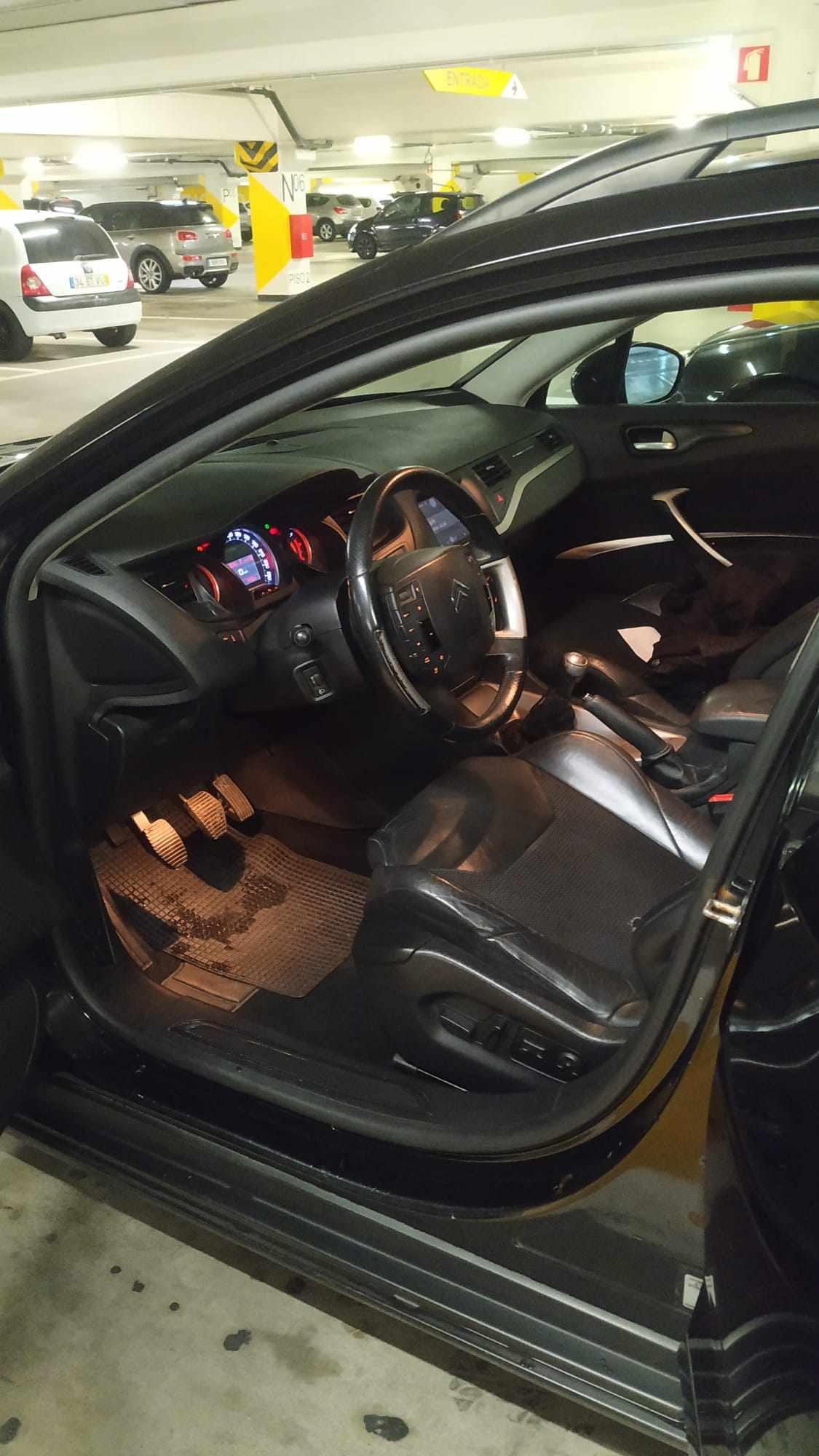 citroen-c5-1-6-hdif-2009-diesel-1560cc