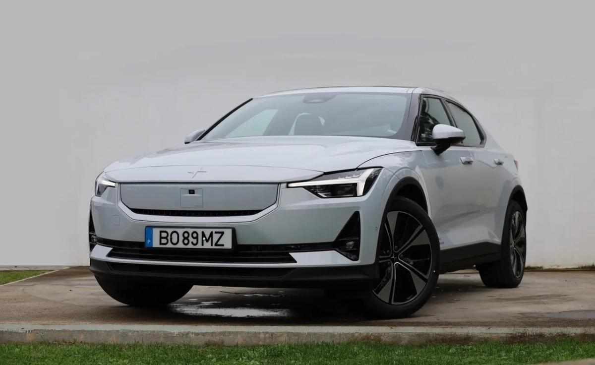polestar-2-2024-eletrico