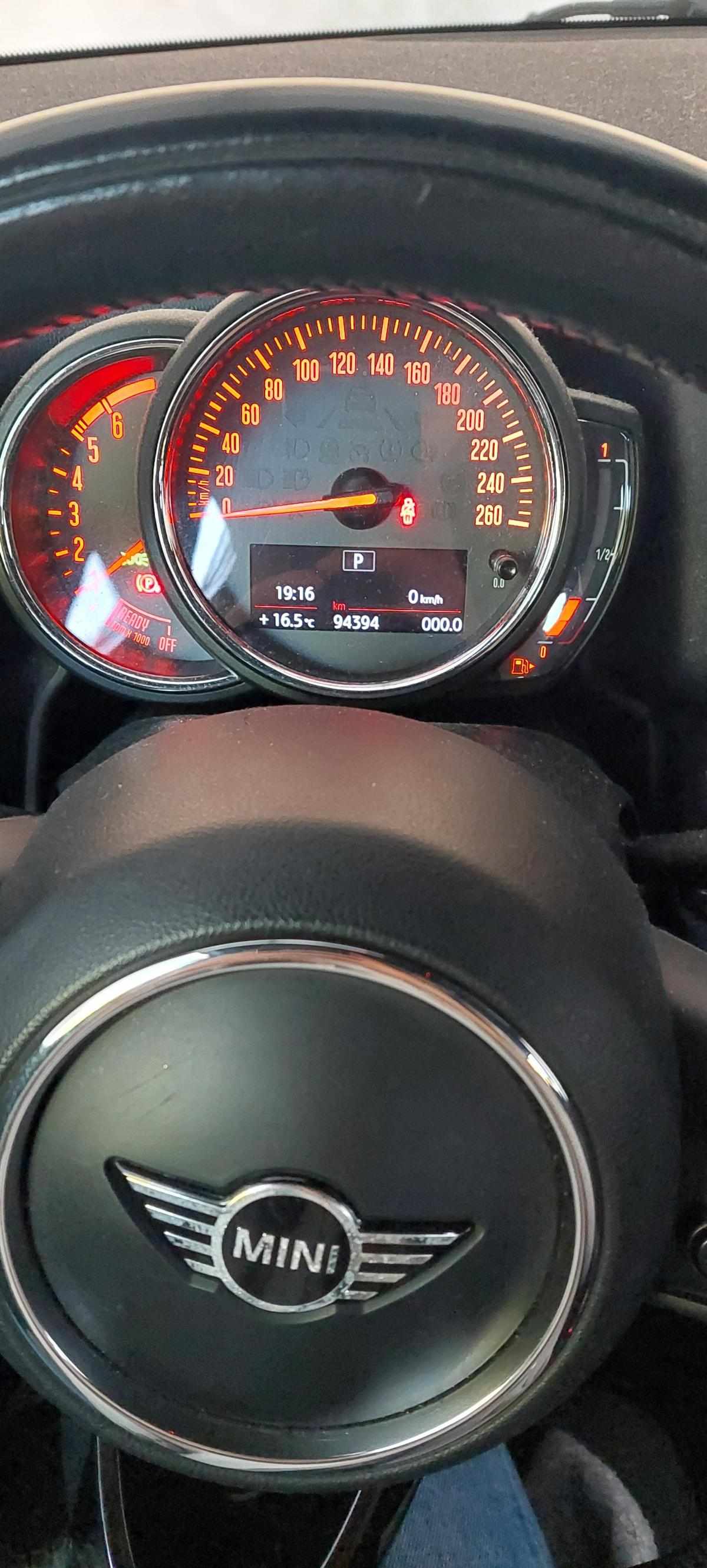 mini-countryman-d-1-6-2018-diesel-1496cc
