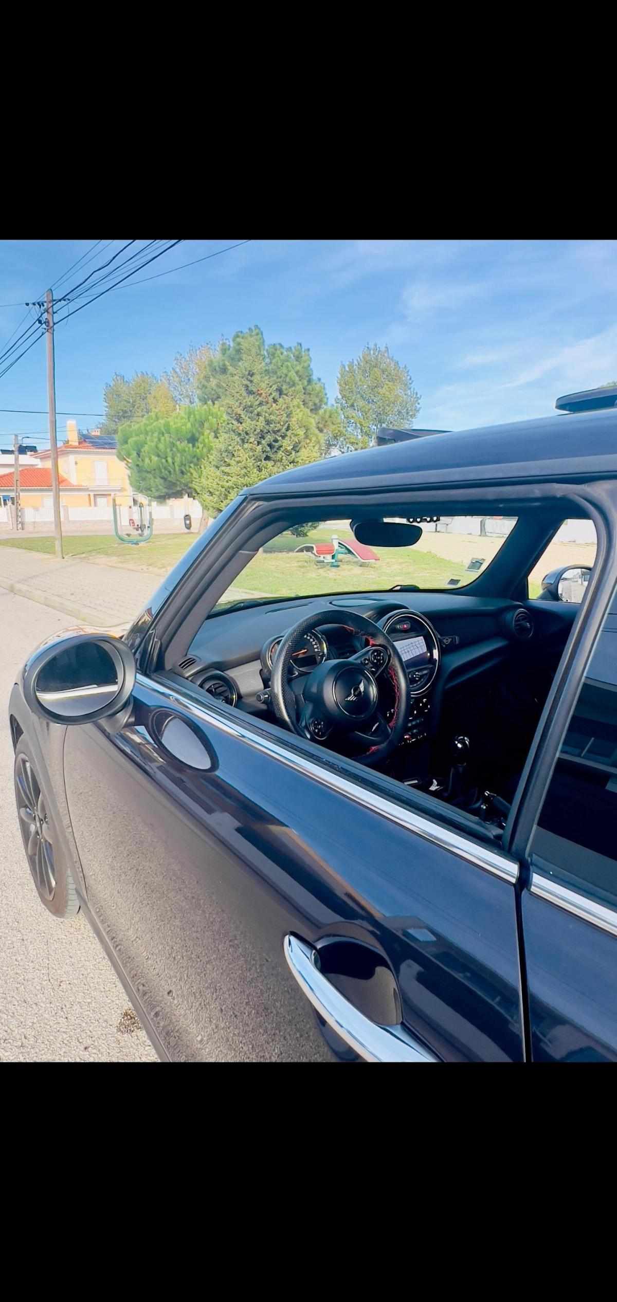 mini-hatch-d-1-6-2014-diesel-1598cc