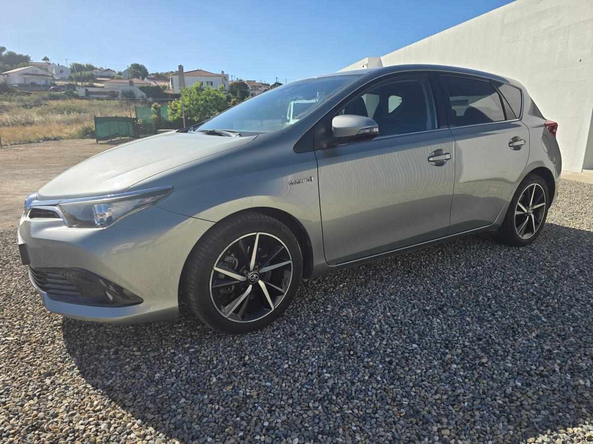 toyota-auris-hybrid-1-8-vvt-i-3jm-2017-gasolina-1798cc