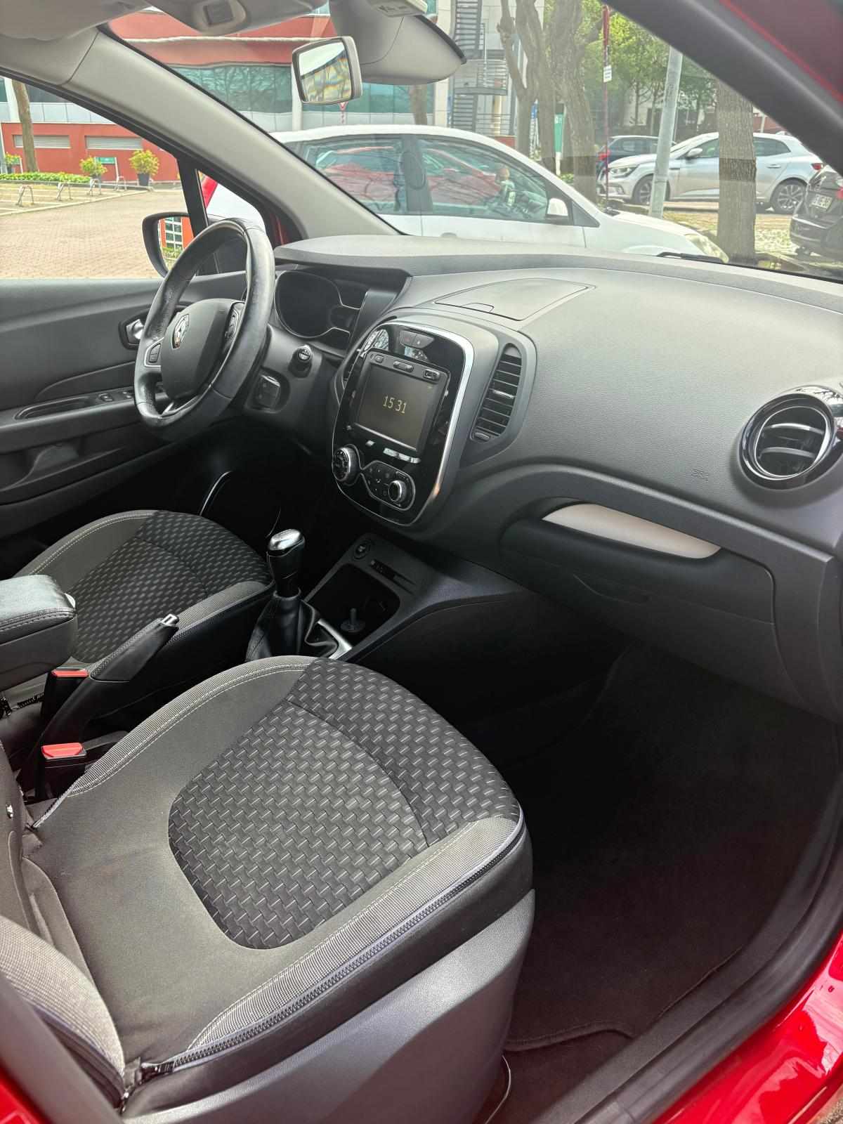 renault-captur-0-9-tce-2019-gasolina-898cc