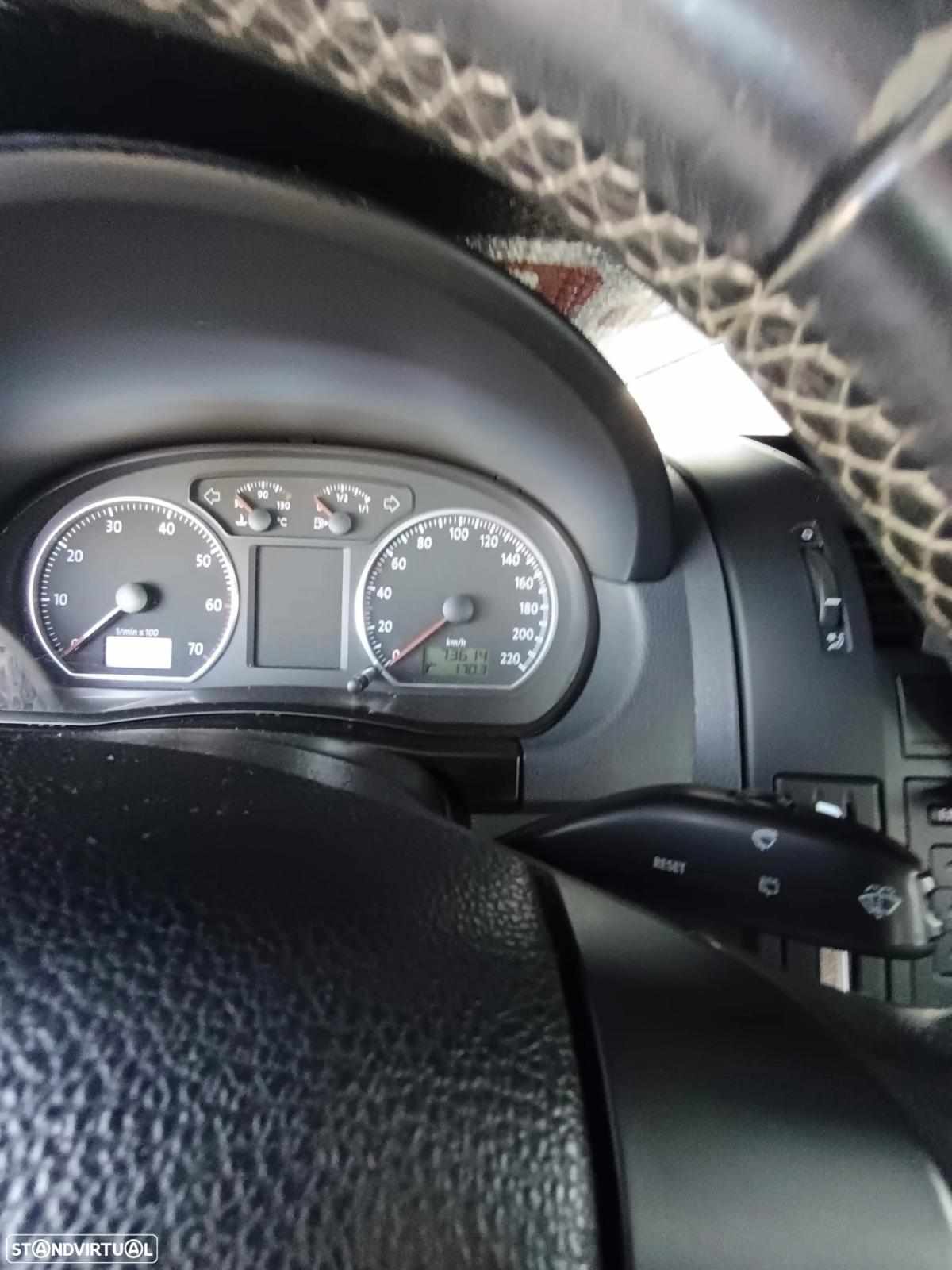 volkswagen-polo-1-2-2009-gasolina-1198cc