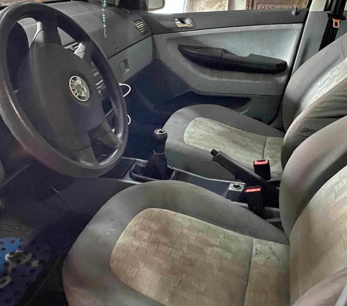 skoda-fabia-1-4-2000-gasolina-1397cc