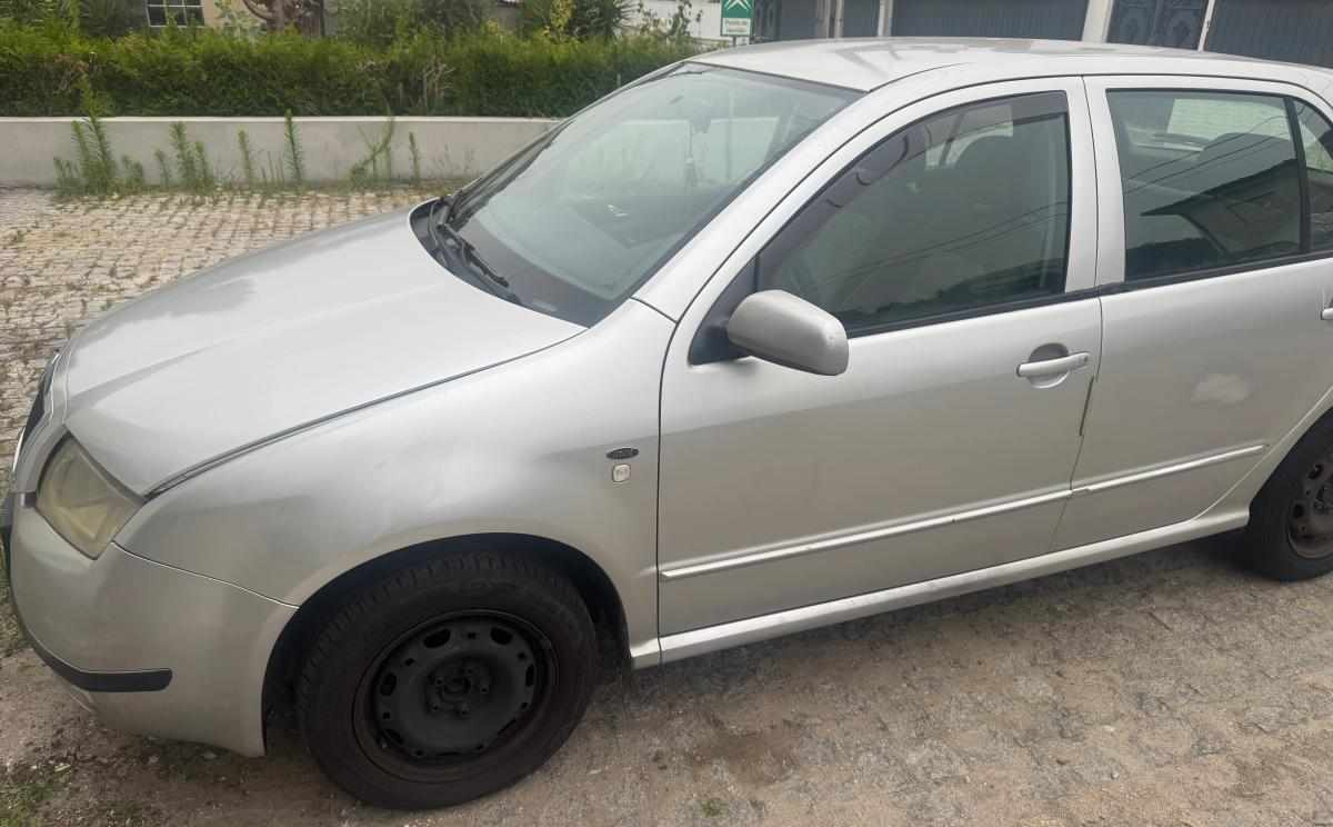 skoda-fabia-1-4-2000-gasolina-1397cc