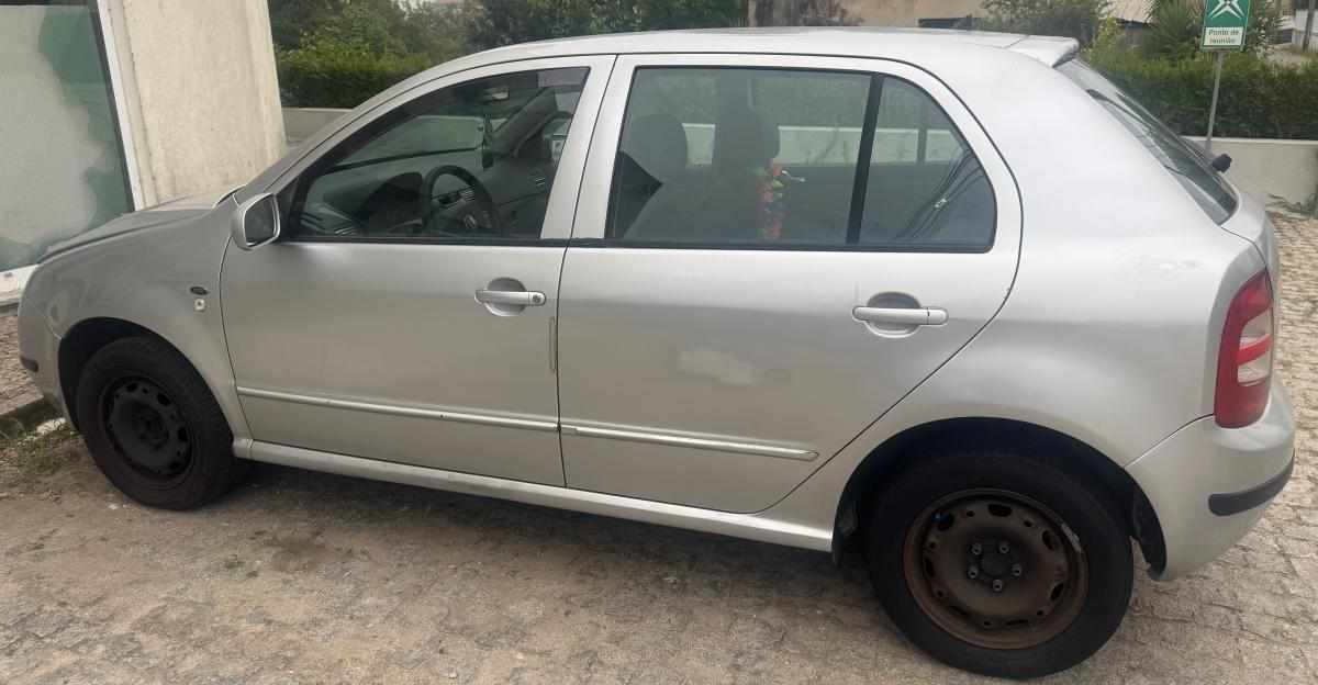 skoda-fabia-1-4-2000-gasolina-1397cc