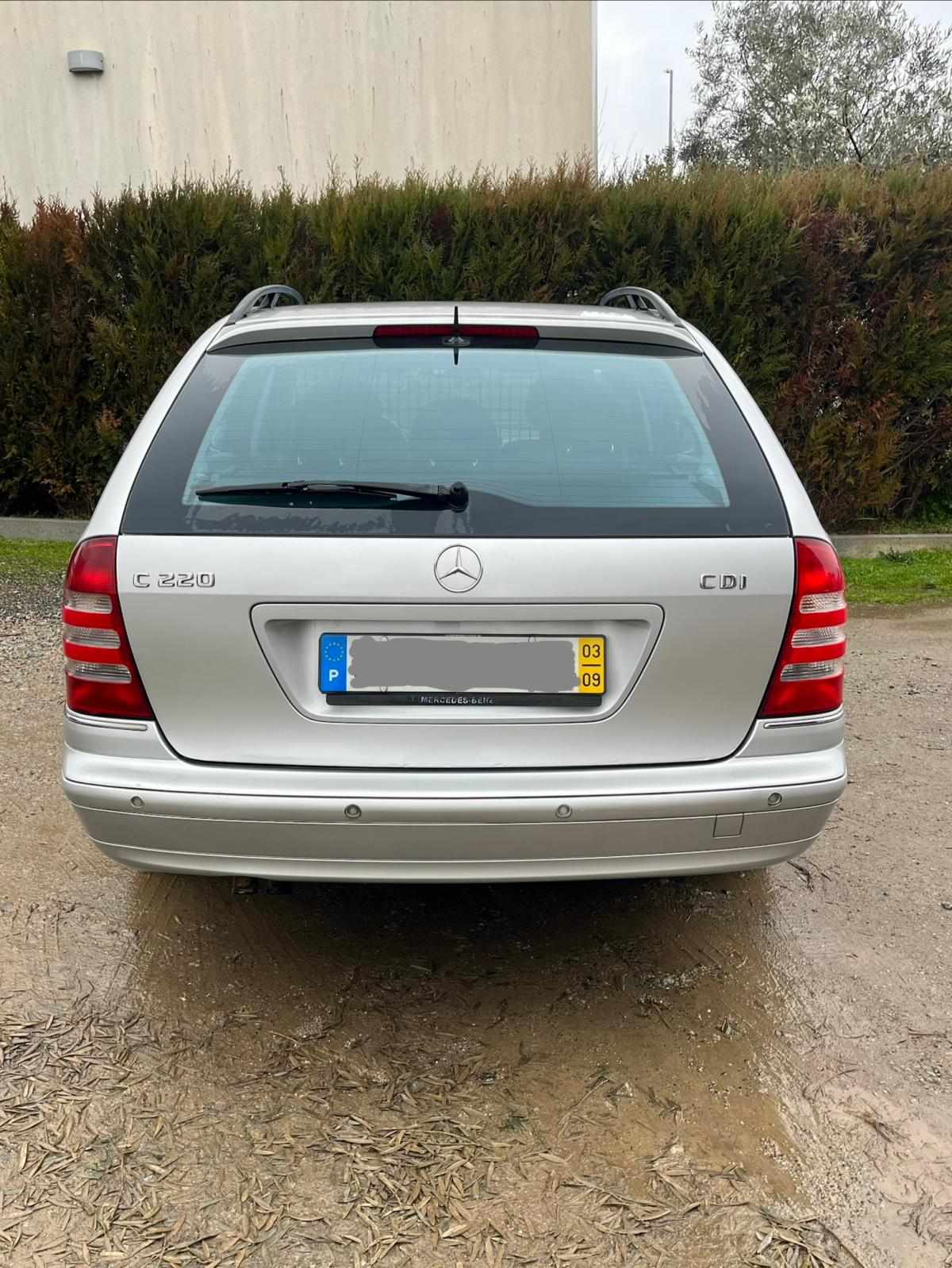mercedes-benz-classe-c-c-220-cdi-2003-diesel-2148cc