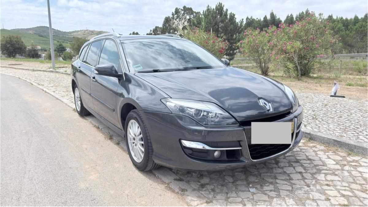 renault-laguna-2-0-dci-2012-diesel-1995cc