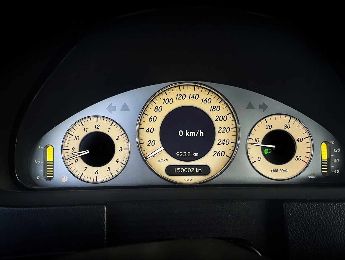 mercedes-benz-clk-220-cdi-2-1-2007-diesel-2148cc