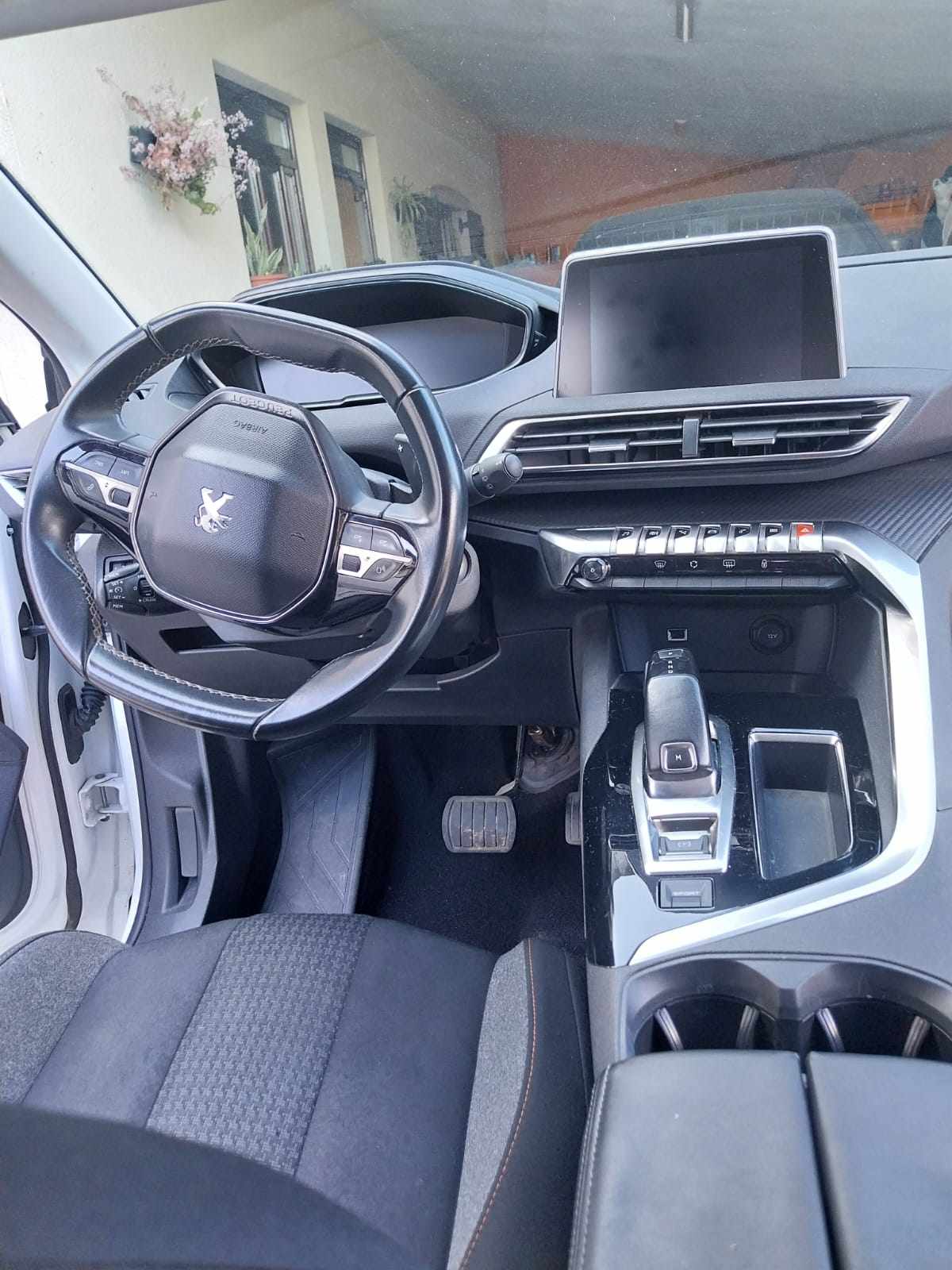 peugeot-3008-1-6-bluehdi-2017-diesel-1560cc