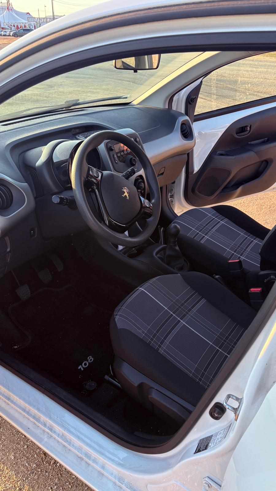 peugeot-108-1-0-vti-2018-gasolina-998cc