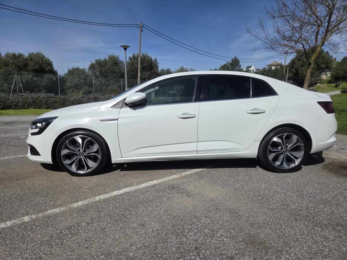 renault-megane-1-6-dci-2018-diesel-1598cc