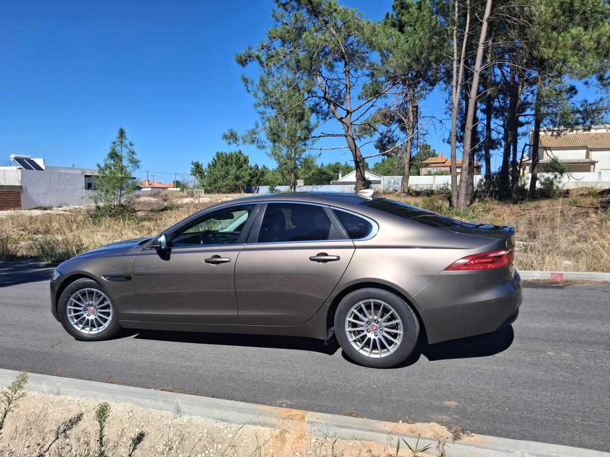 jaguar-xf-2-0-e-performance-2016-diesel-1999cc
