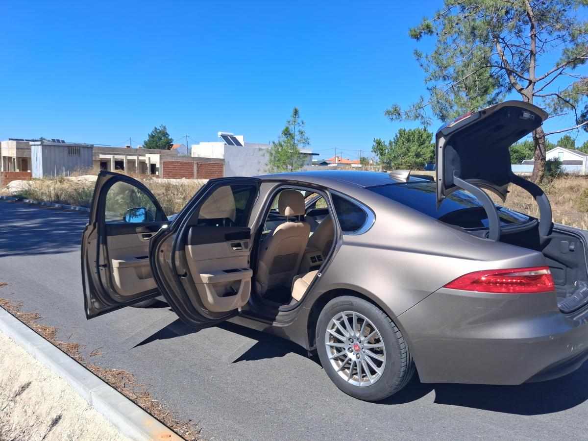 jaguar-xf-2-0-e-performance-2016-diesel-1999cc