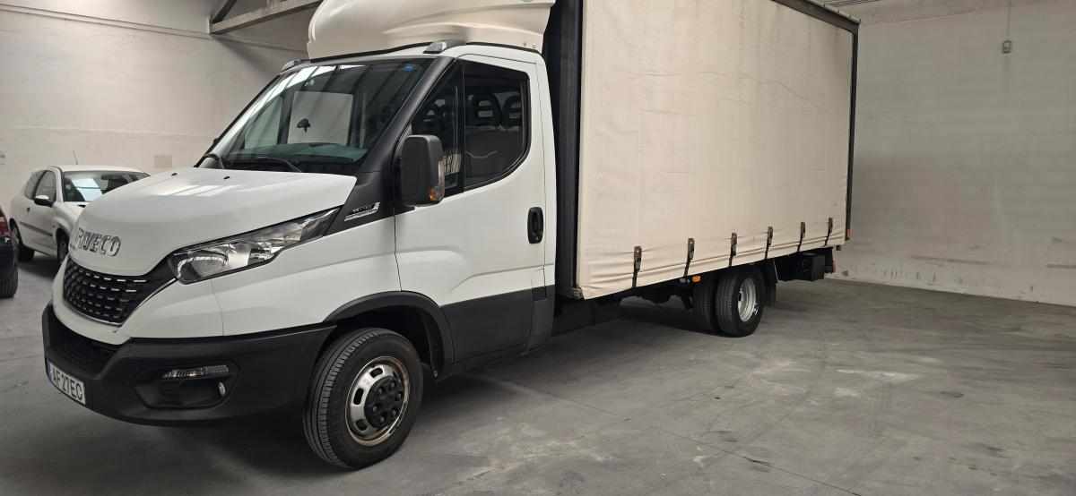 iveco-daily-2-3-156cv-2021-diesel-2287cc