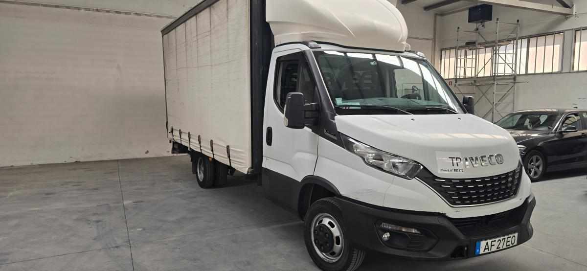 iveco-daily-2-3-156cv-2021-diesel-2287cc