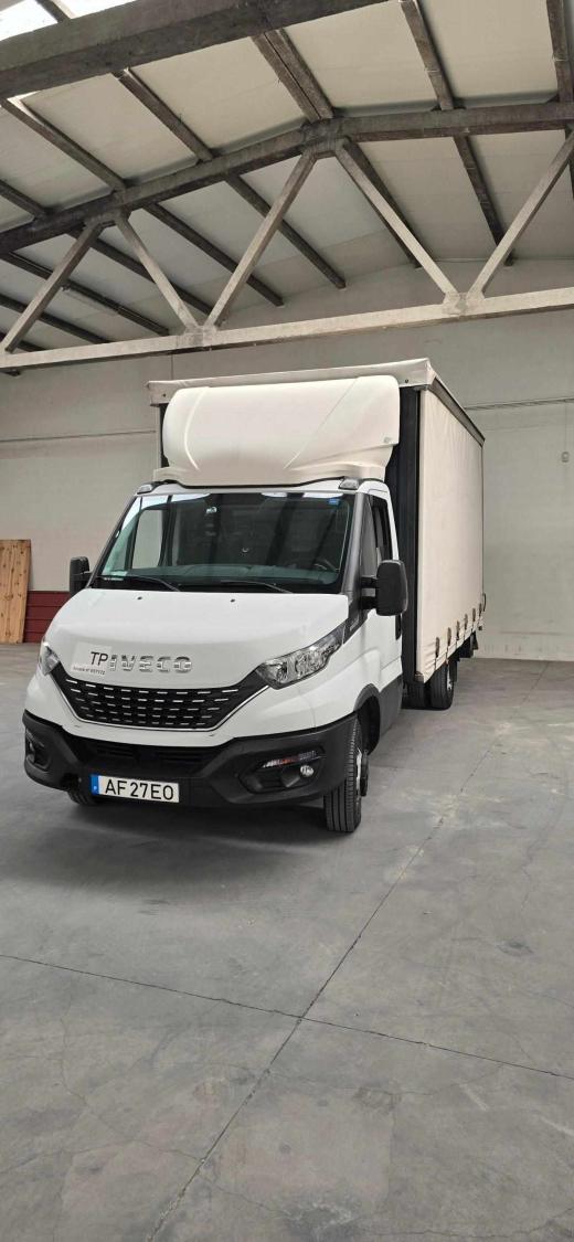 iveco-daily-2-3-156cv-2021-diesel-2287cc