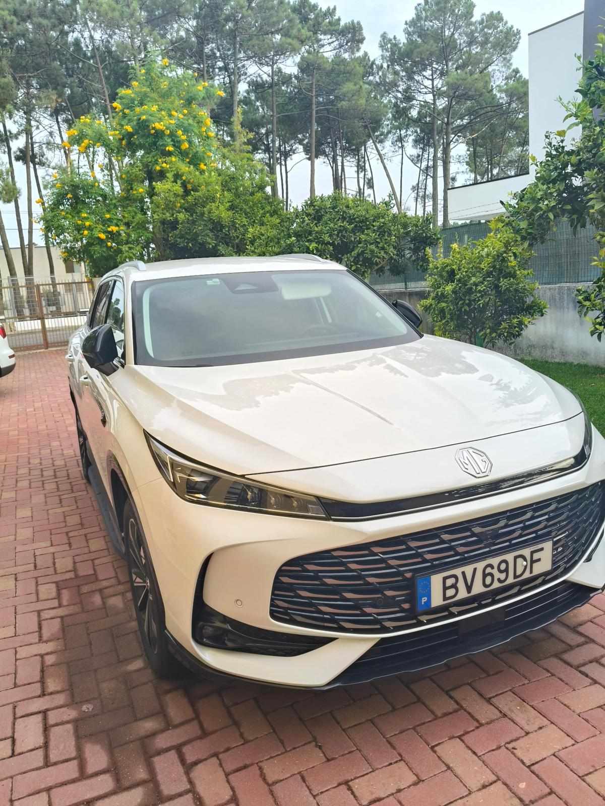 mg-hs-1-5-phev-2025-gasolina-1496cc