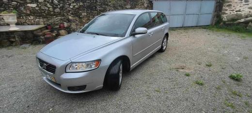 volvo-v50-d5-2-4-2008-diesel-2400cc
