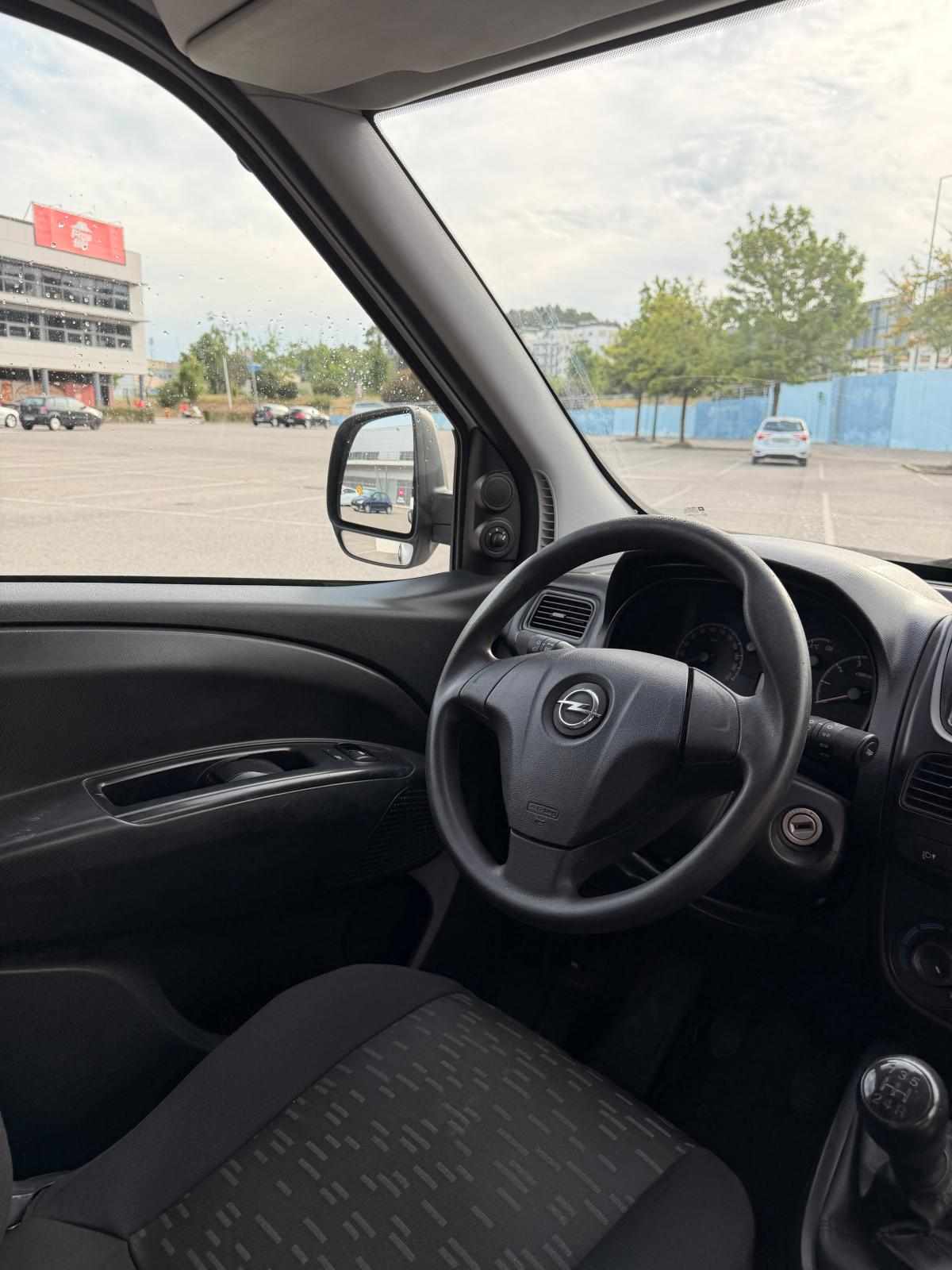 opel-combo-1-2-95cv-2018-diesel-1248cc
