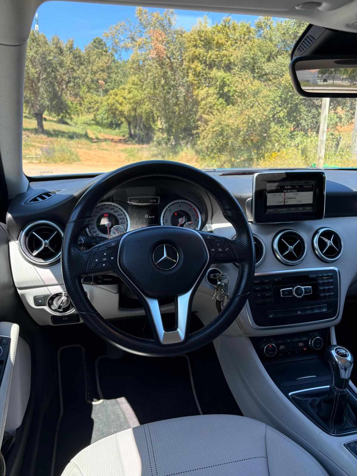 mercedes-benz-classe-a-a-200-cdi-2013-diesel-1796cc