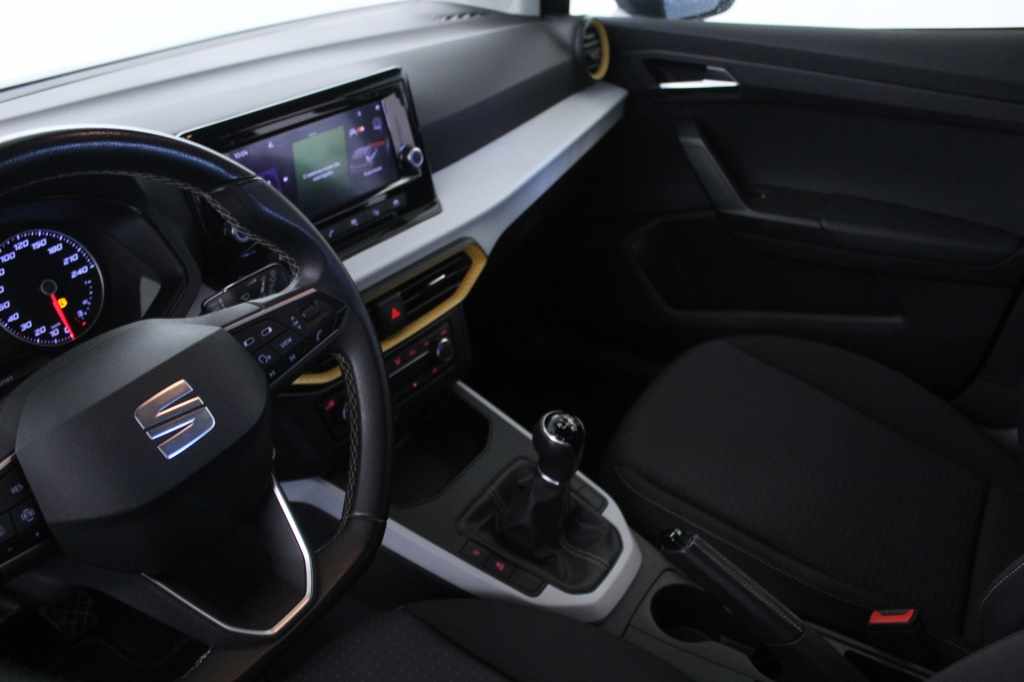 seat-arona-1-0-tsi-2022-gasolina-999cc