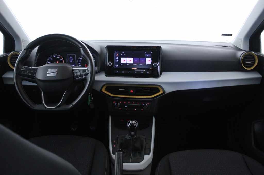 seat-arona-1-0-tsi-2022-gasolina-999cc