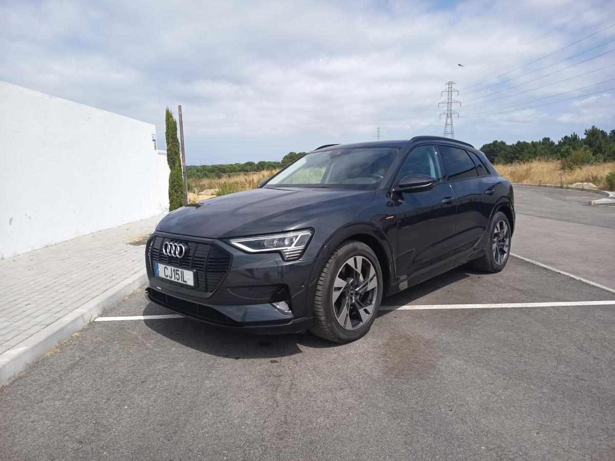audi-e-tron-50-quattro-2021-eletrico