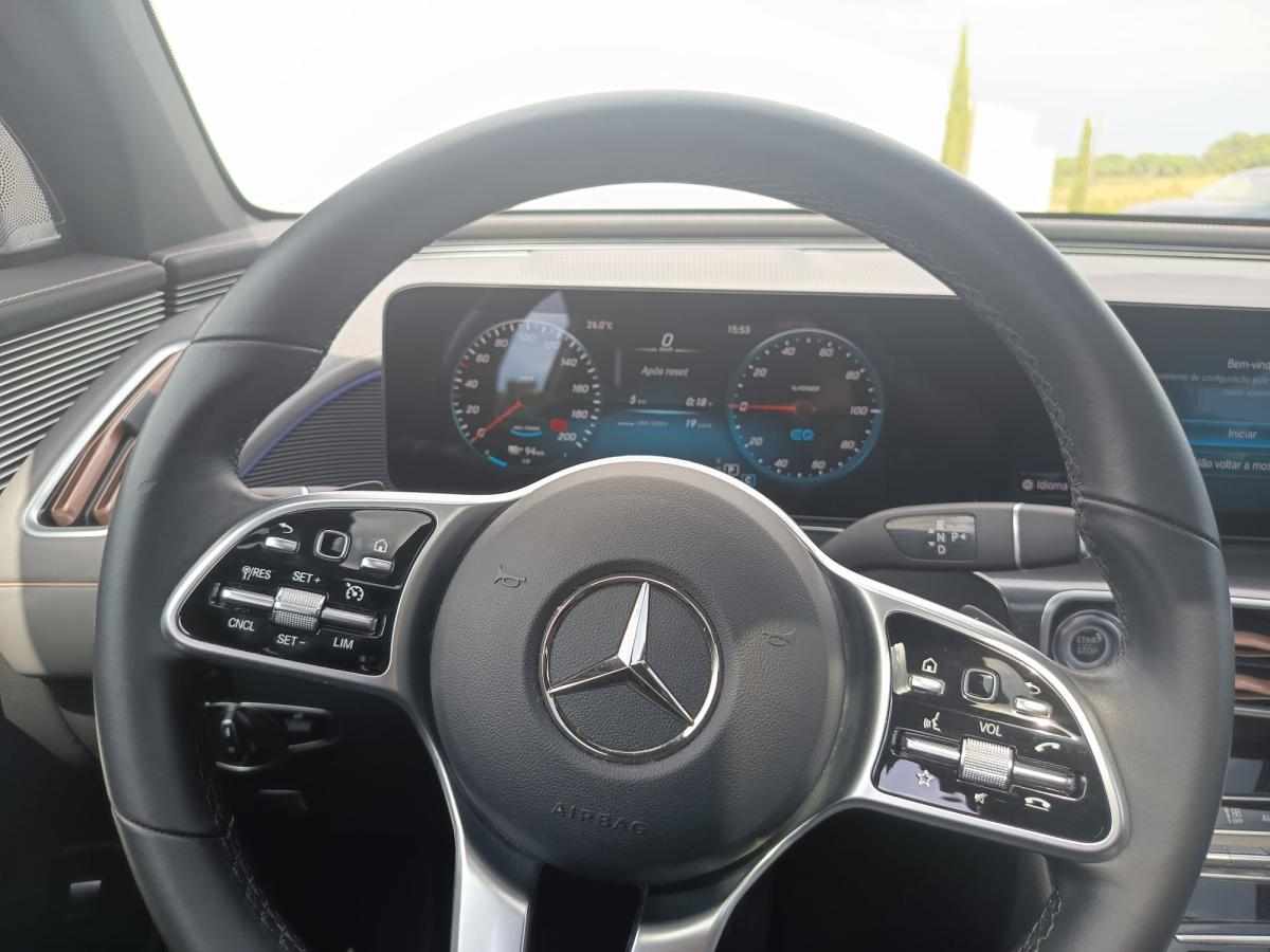 mercedes-benz-eqc-400-4matic-2021-eletrico