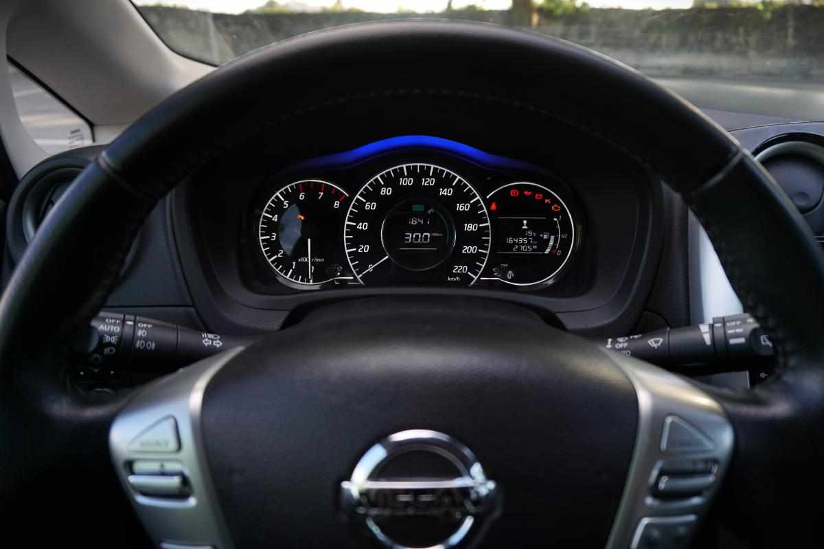 nissan-note-1-2-2016-gasolina-1198cc