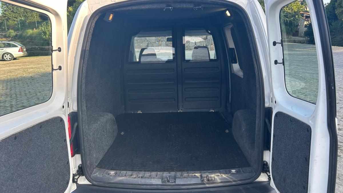 volkswagen-caddy-2-0-102cv-2019-diesel-1968cc