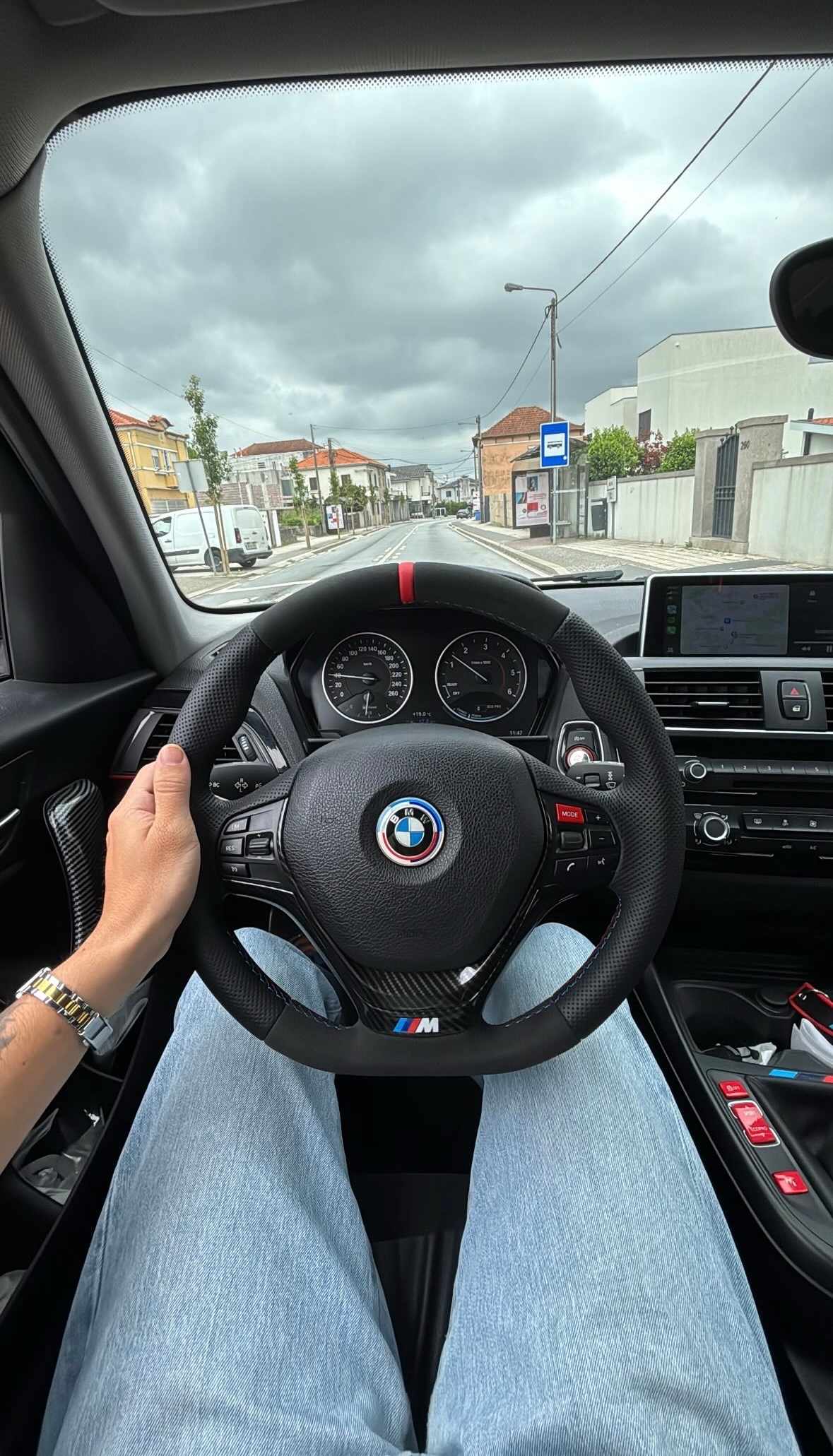 bmw-serie-1-116d-2017-diesel-1496cc