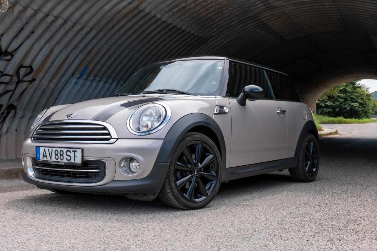 mini-hatch-1-6-2012-gasolina-1598cc
