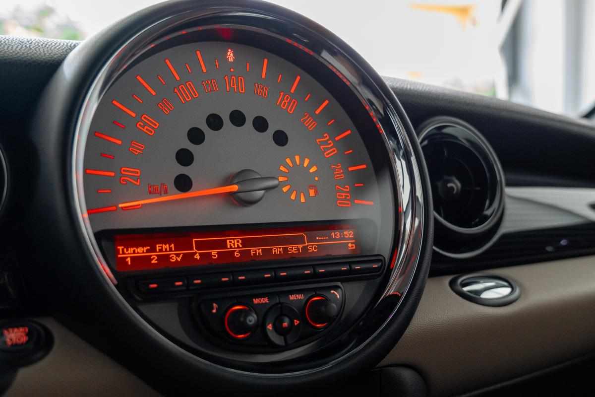 mini-hatch-1-6-2012-gasolina-1598cc