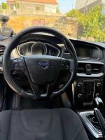 volvo-v40-d2-2014-diesel-1560cc
