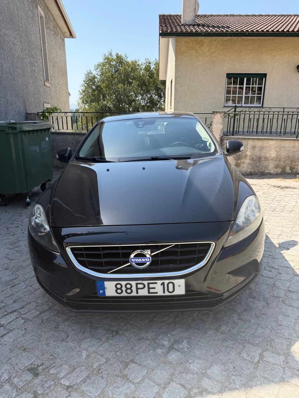 volvo-v40-d2-2014-diesel-1560cc