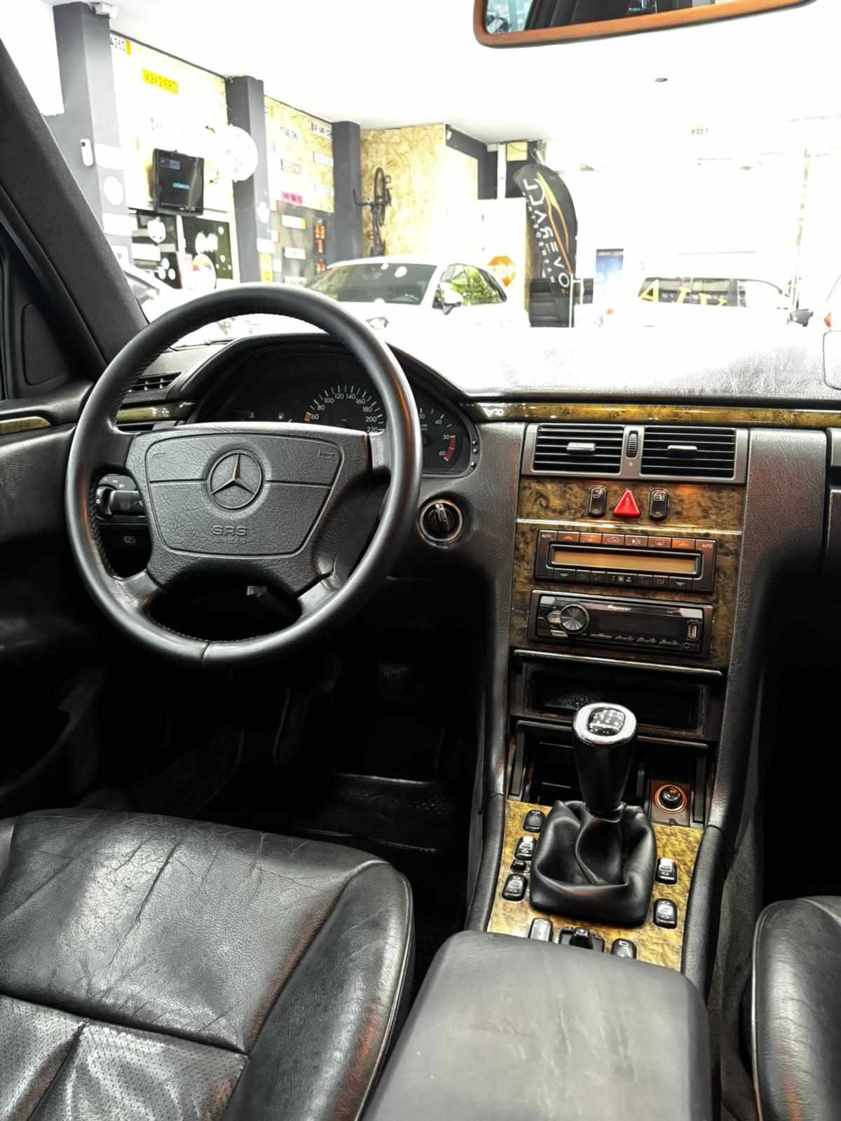 mercedes-benz-classe-e-e-250-td-1998-diesel-2497cc