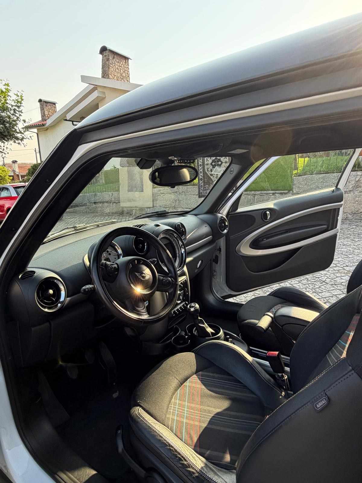 mini-paceman-d-2-0-2013-diesel-1598cc