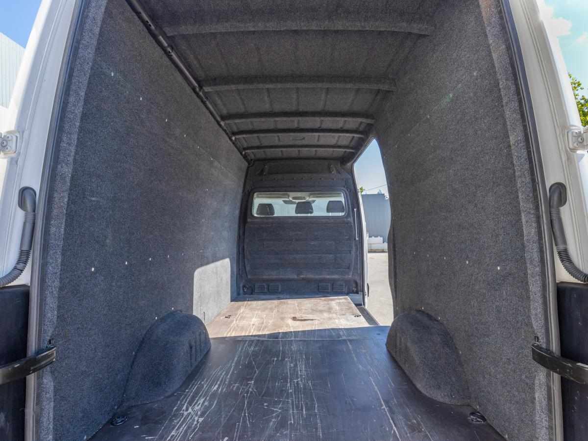 volkswagen-crafter-2-0-tdi-4motion-2017-diesel-1968cc