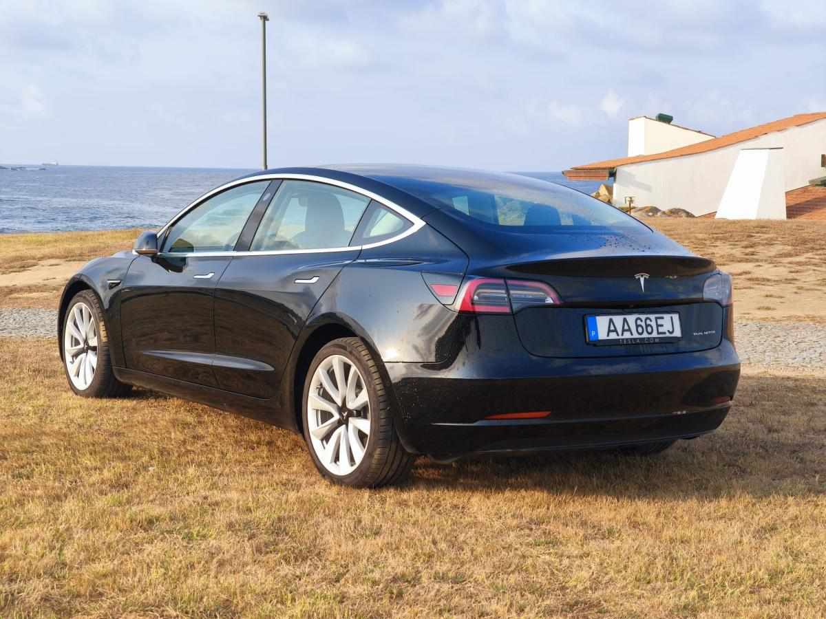 tesla-model-3-long-range-awd-2020-eletrico