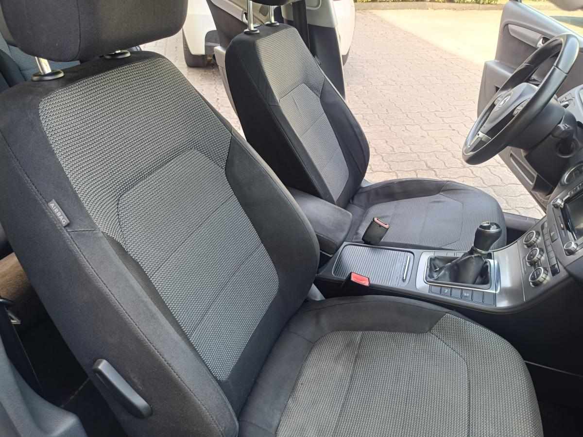 volkswagen-passat-variant-1-6-2013-diesel-1598cc
